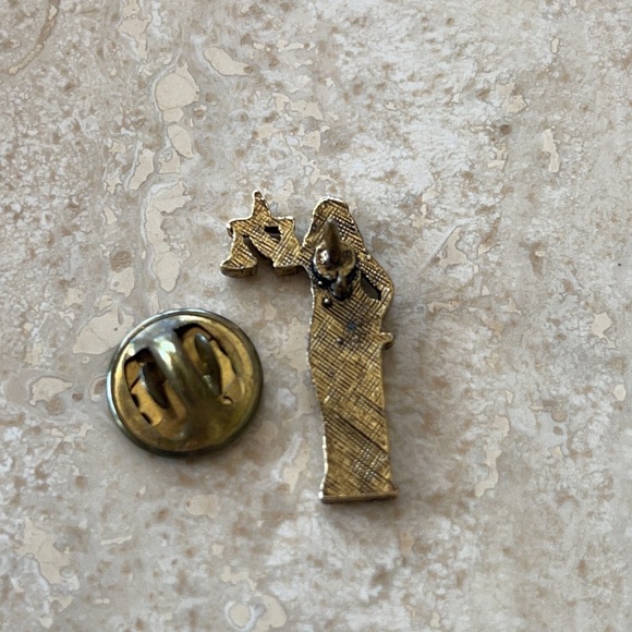 Vintage Judicial Legal Pin Libra justice balance integrity peach calm love - Picture 3 of 3